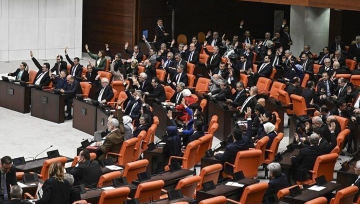 ‘Emeklilerden katılım payı alınmasın’ yasa teklifi AKP-MHP oylarıyla reddedildi