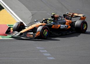 Formula 1’de ilk sıralama turlarına McLaren damgası