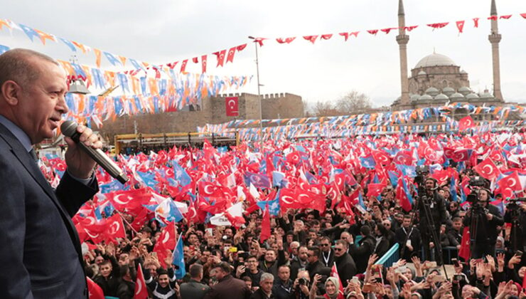 İktidara yakın sendika başkanından Erdoğan ve Bahçeli mitinglerine ‘taşımalı işçi’ itirafı!