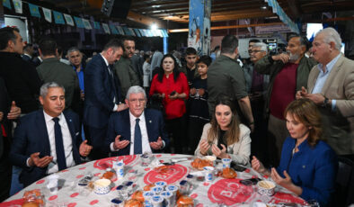 İYİ Parti Genel Başkanı Dervişoğlu Adana’da iftar programına katıldı