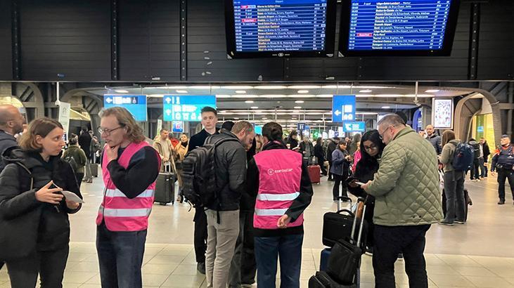 Paris’te tren raylarında 2. Dünya Savaşı’ndan kalan bomba bulundu, seferler iptal!