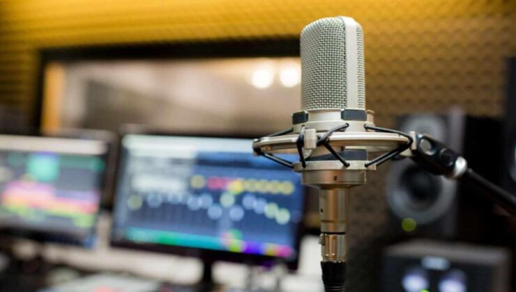 Avustralya’da şoke eden olay! Sevilen radyo programcısı insan değilmiş!