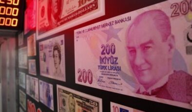 7 yabancı kurumdan dolar/TL tahmini