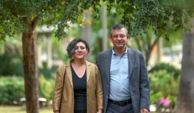 Hangi siyasetçinin eşi hangi okuldan mezun? İşte siyasilerin eşlerinin eğitim seviyeleri