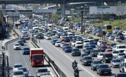Otomobil piyasasında bir devir kapanıyor: Onlarca araç üretimden kalkacak