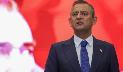 Özgür Özel’den iktidara sert çıkış: Bize karşı mertçe mücadele edilmiyor