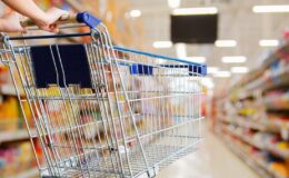2 market zinciri peynir ve dondurma ürünlerini raflardan geri çekiyor
