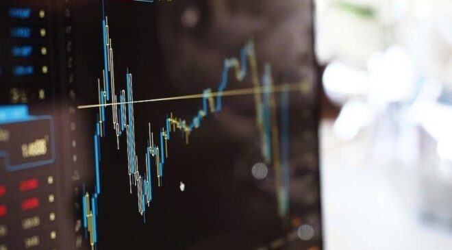 Barclays, S&P hedefini yükseltti: Yeni zirve beklentisi 6 bin puanın üstünde