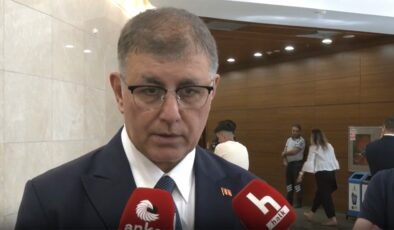 Cemil Tugay'dan İzmir milletvekillerine sitem