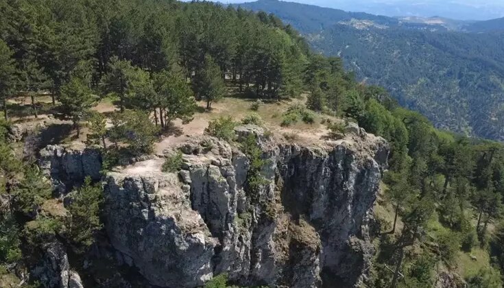 Manisa’nın Gelin Uçtu Kayalıkları Tabiat Parkı Olarak Tescillendi