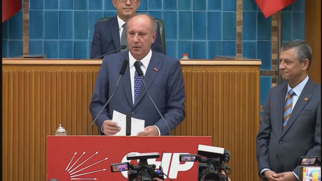 Muharrem İnce CHP'ye döndü! Rozeti takılmadı ama bir nedeni var