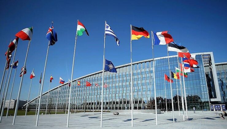 NATO zirvesinde daha çok savunma harcaması talebi