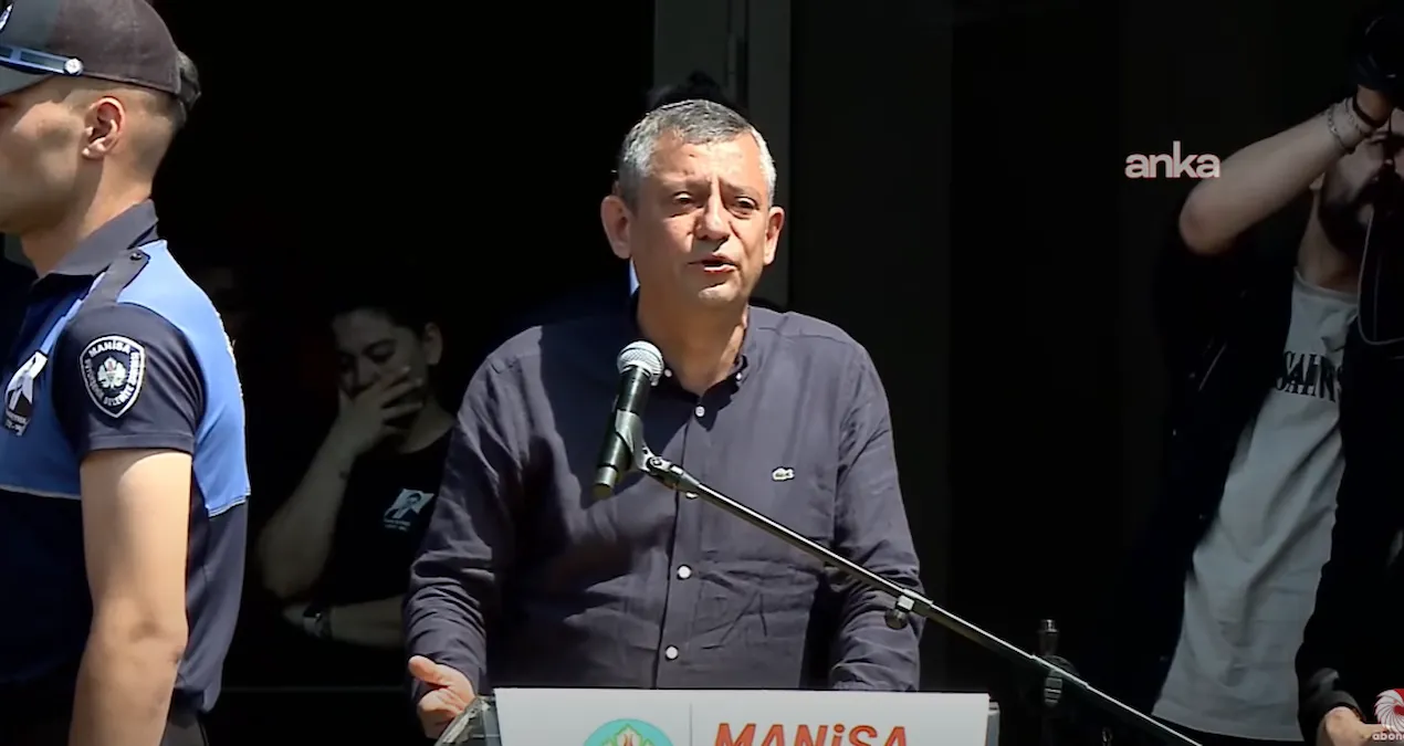 Özgür Özel’den Ferdi Zeyrek’e zor veda: Gözyaşlarına boğuldu