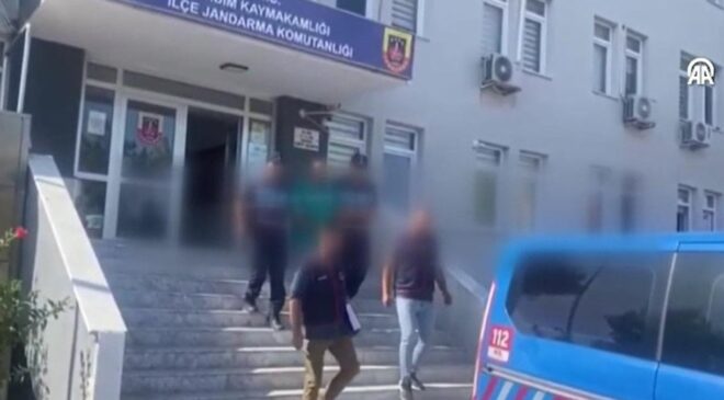 Rüşvet karşılığında hazine arazilerinin konum bilgilerini paylaşınca tutuklandı