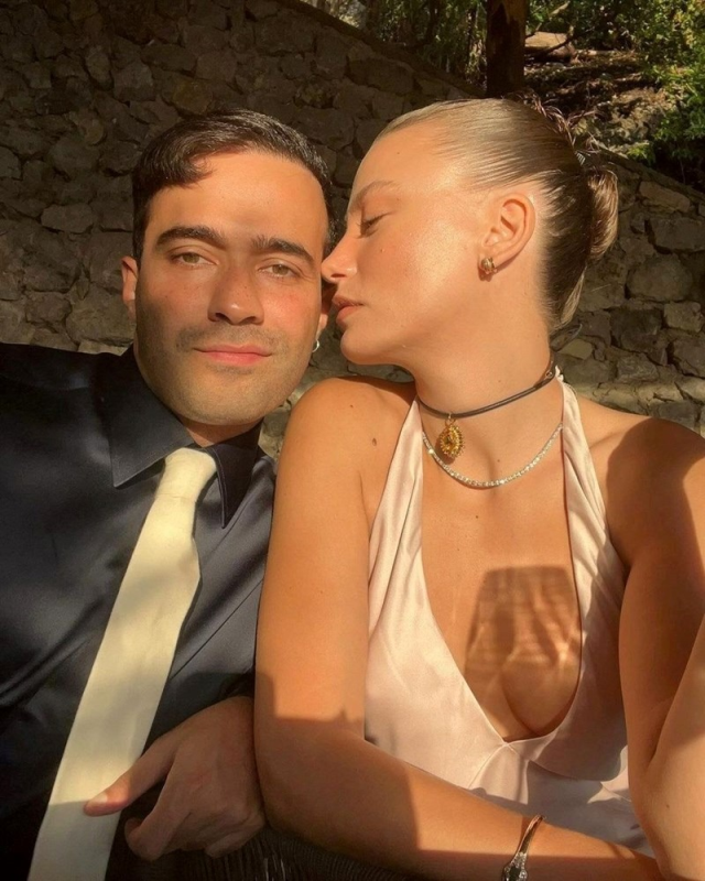 Üçüncü kez aynısı oldu! Serenay Sarıkaya'dan şaşırtan hamle