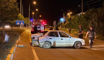 Sivas'ta otomobiller çarpıştı: 5 yaralı