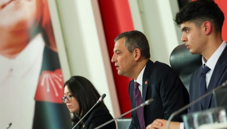 CHP’de maraton başladı: Gölge bakanlar sunum yapacak