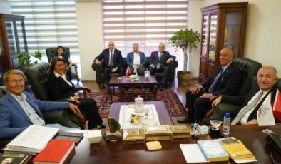 Ümit Özdağ: ‘Askerimize saldırı var ancak açıklamıyorlar’