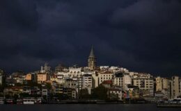 Yangınların ardından ‘kül yağışı’ tehlikesi ortaya çıktı; Hava kirlendi, uyarı geldi…