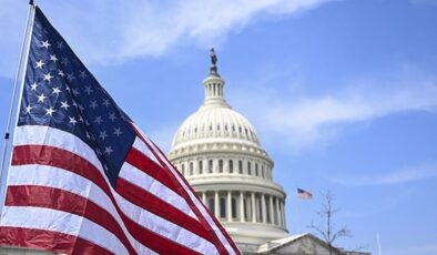 ABD, tüm iltica talebi kararlarını durdurdu