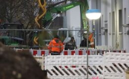 Almanya Köln’de dev bombalar ortaya çıktı! 6 bin kişi apar topar tahliye edildi