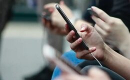 Yurt dışından cep telefonu getirecekler dikkat! IMEI kayıt ücretlerinde büyük artış