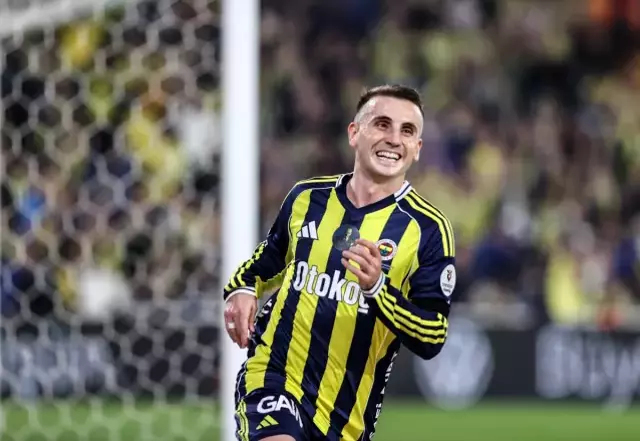 Zirvede puan farkı 1'e indi! Fenerbahçe'den Kadıköy'de resital Zirvede puan farkı 1'e indi! Fenerbahçe'den Kadıköy'de resital