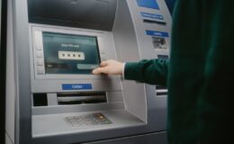 1 Ocak’tan itibaren kartını ATM’ye takan bu yazıyla karşılaşacak