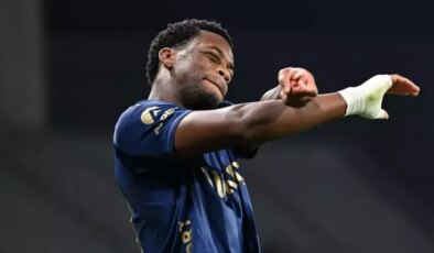 Olimpiyat Stadında Fenerbahçe, Eyüpspor’a acımadı 0-3 Fenerbahçe maç fazlasıyla liderliğe oturdu