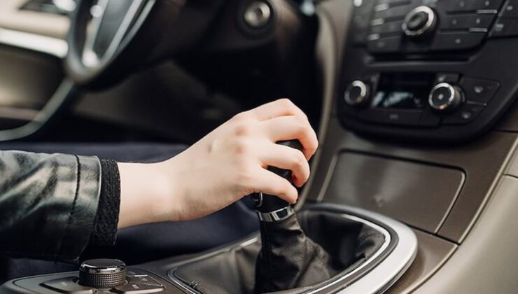 Manuel araçlarda yeni dönem! Otomotiv devi patentini aldı