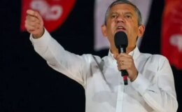 Özel’den vatandaşlara ‘sokak’ çağrısı: Hepinizi meydanlara, direnmeye davet ediyorum