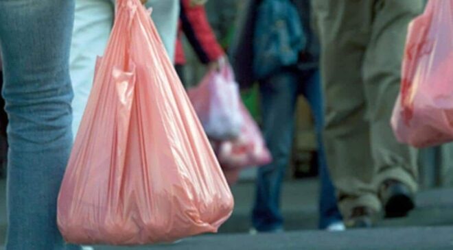 Plastik poşette yüzde 100 zam kararına vatandaştan tepki: Zamma alıştık zaten