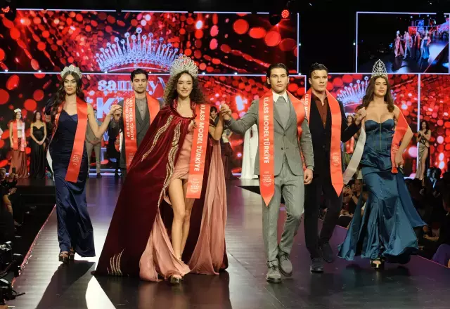 SammyVit Klass Model Türkiye yıldızlarını görkemli bir geceyle seçti SammyVit Klass Model Türkiye yıldızlarını görkemli bir geceyle seçti