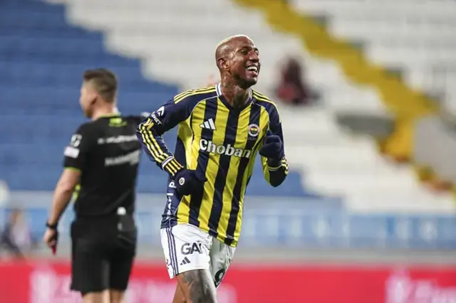 31 şut, 3 direk, tek gol! Fenerbah&ccedil;e, Beyoğlu Yeni &Ccedil;arşı'yı Talisca ile devirdi