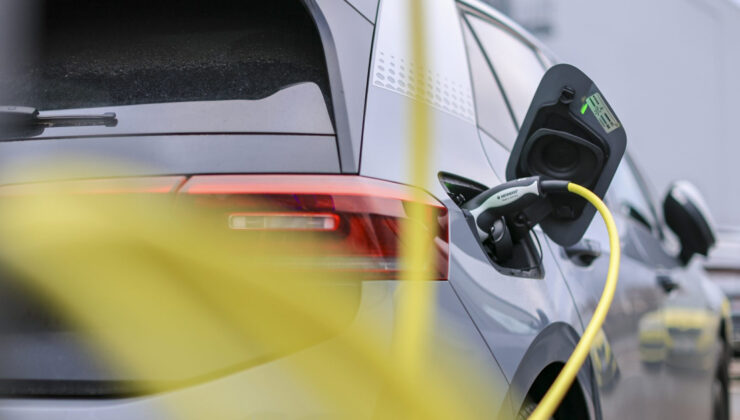 Almanya elektrikli araçlara yeniden teşvik verecek