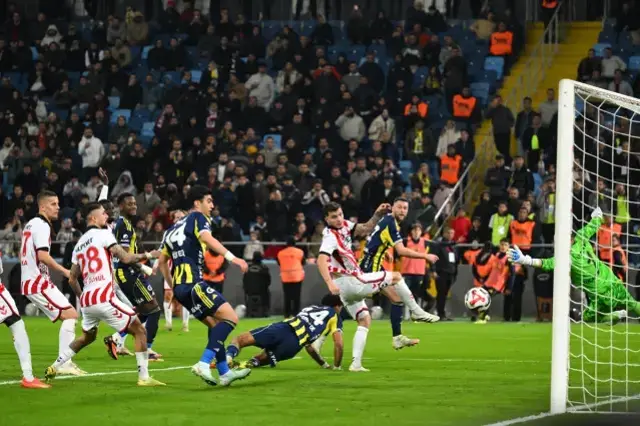 Musaba ortalığı yaktı! B&uuml;t&uuml;n &uuml;lke onu konuşuyor